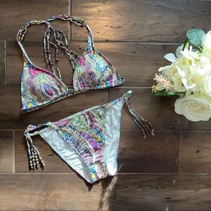 Women’s paisley print bikini